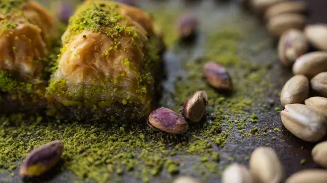 Antep Baklavası Böyle Yenirse Şeker Oranı Düşüyor! 1